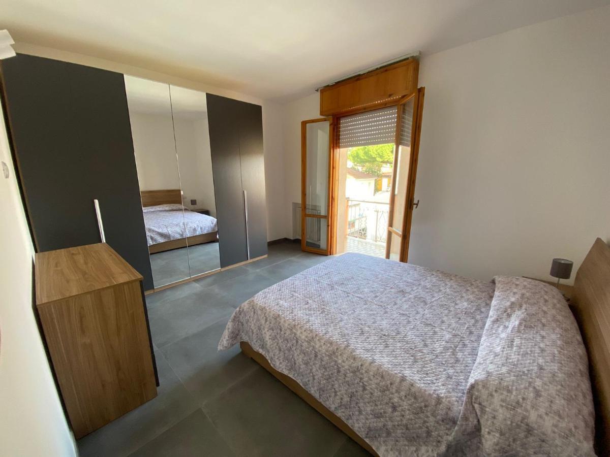 Appartement Con Posto Auto Privato A Marina Centro Mare *