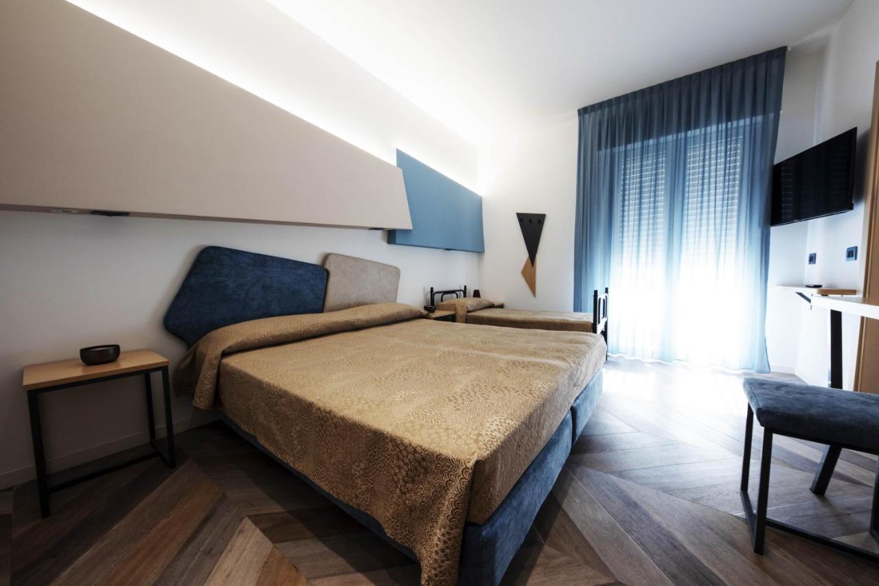 Color Hotel 3*