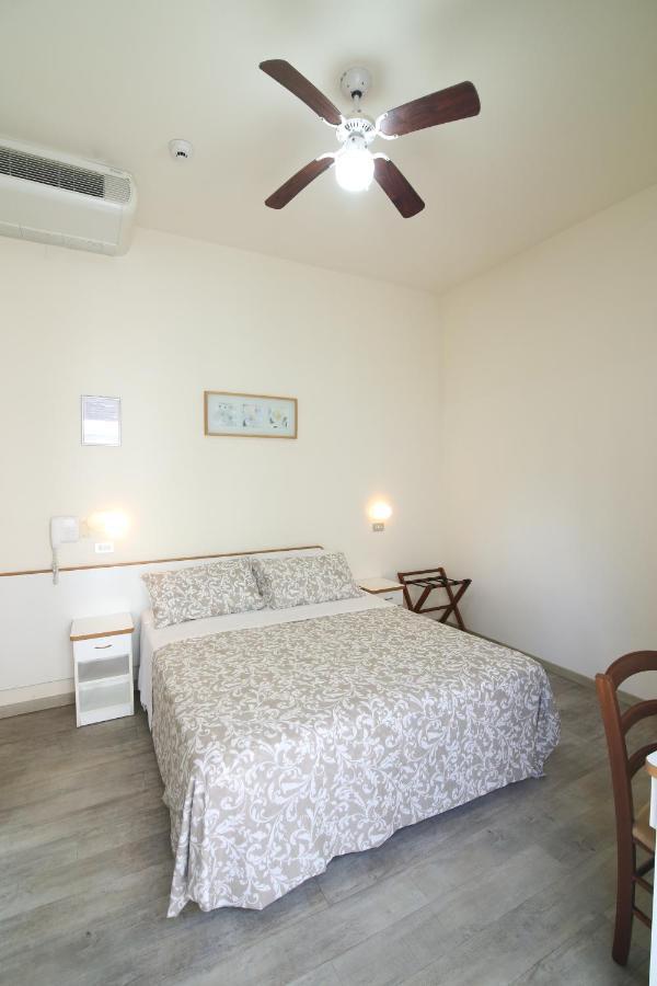 Miriam Hotel 3*