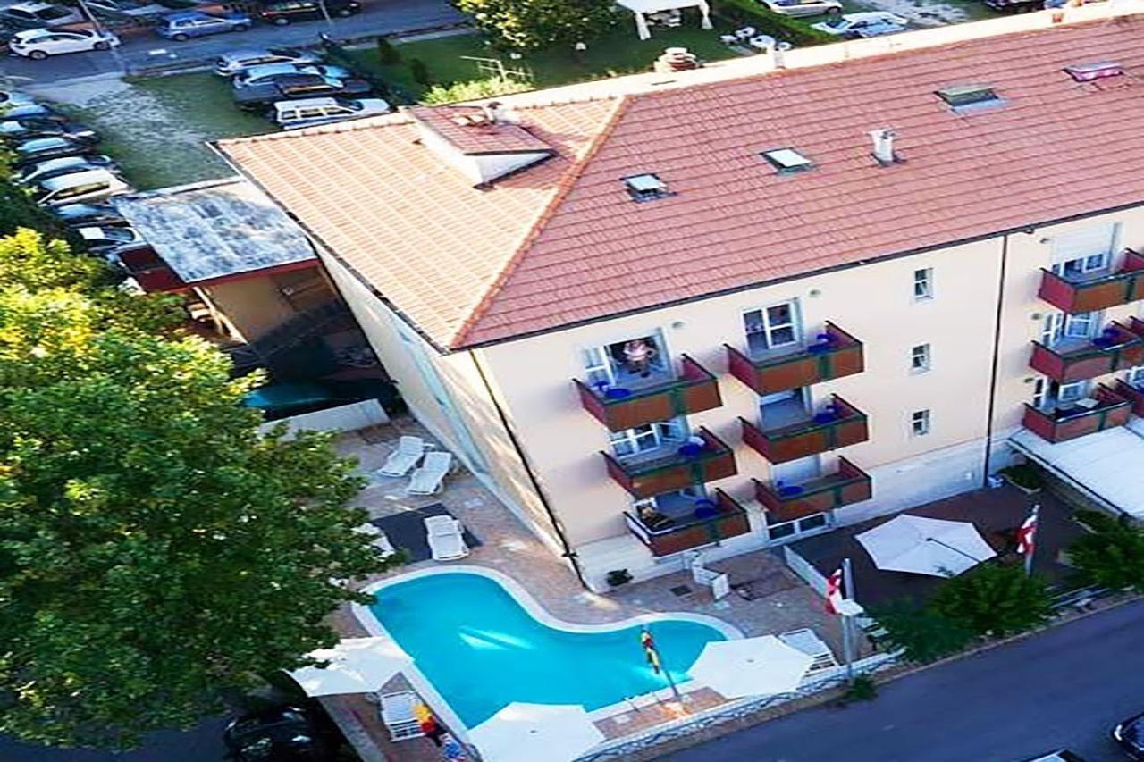Aron Hotel Rimini