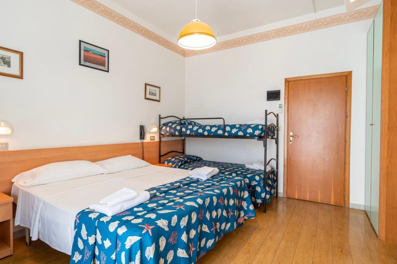 Milanese 3* Rimini