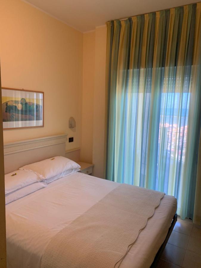 Zeus Hotel Rimini