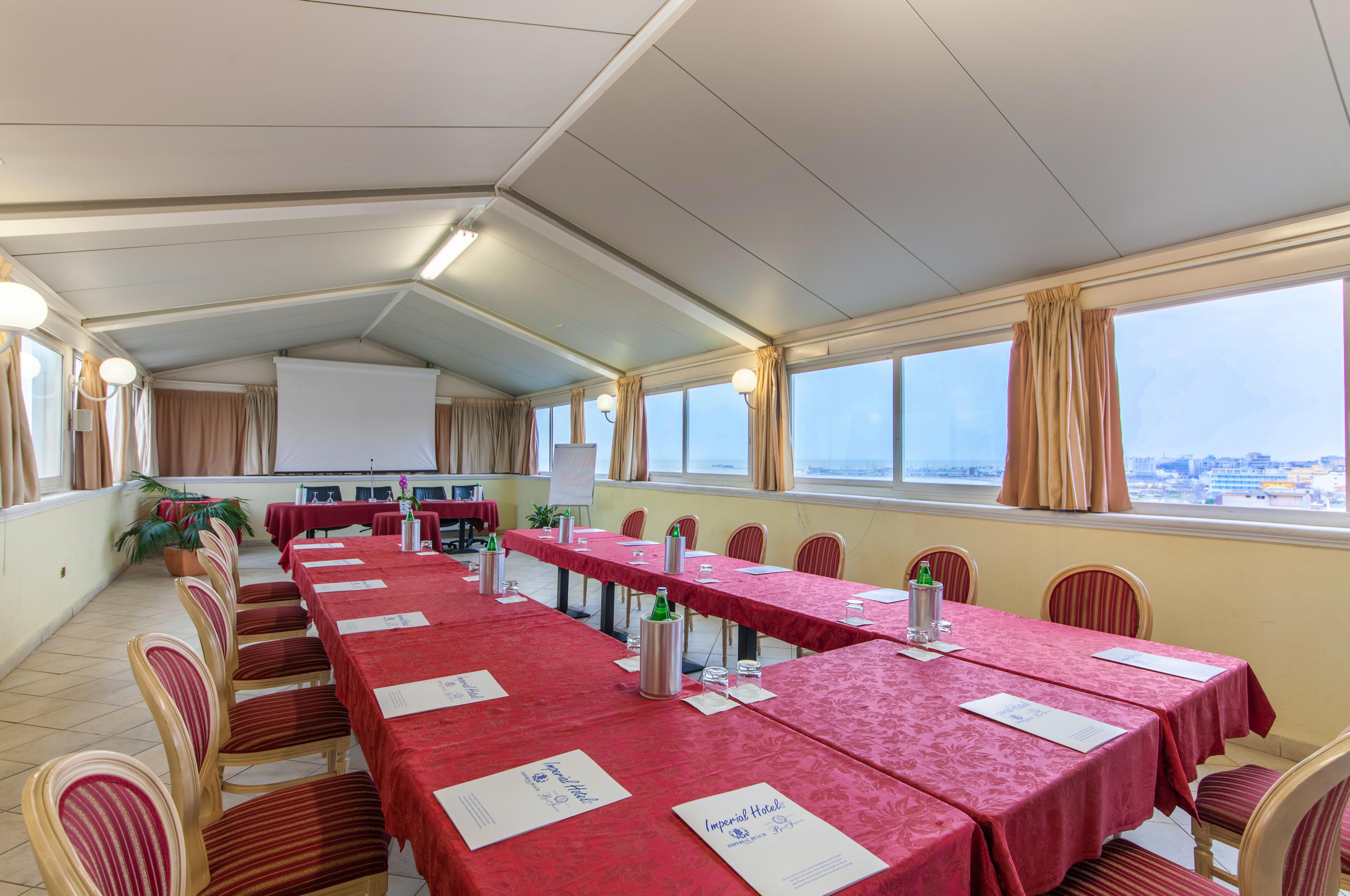 Imperial 4*