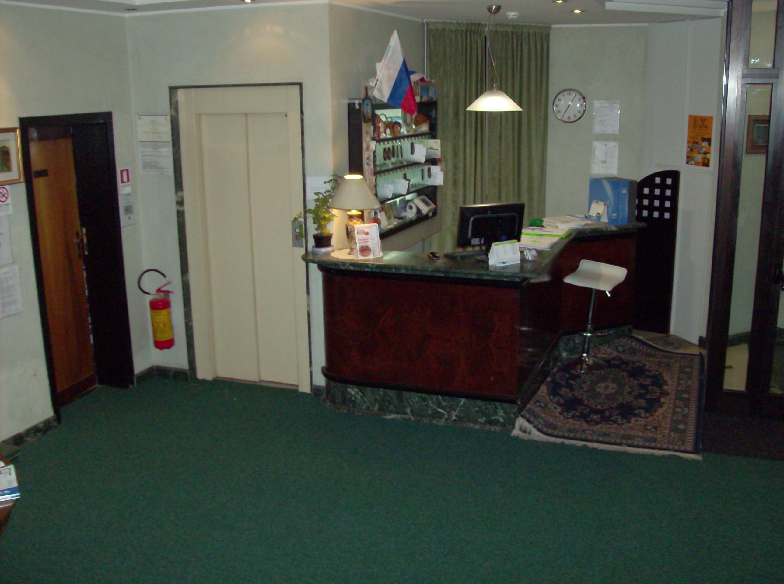 Niagara Hotel 3*
