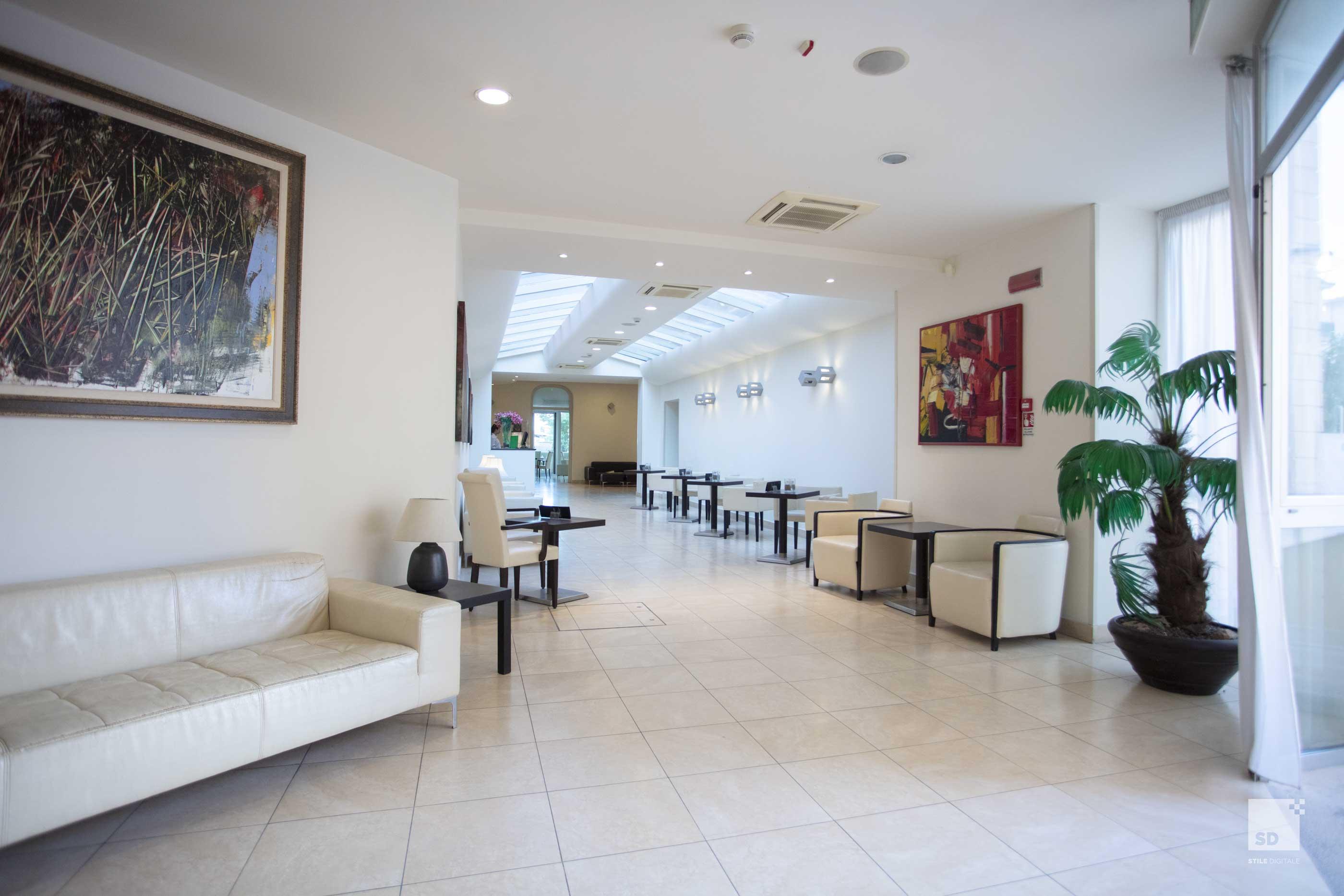 Hotel Regina Elena 57 & Oro Bianco 4*