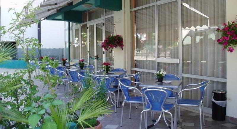 Staccoli Hotel 3*