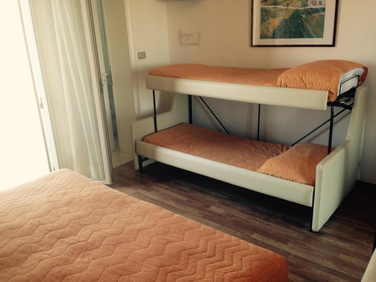 Riviera Mare Life 3* Rimini
