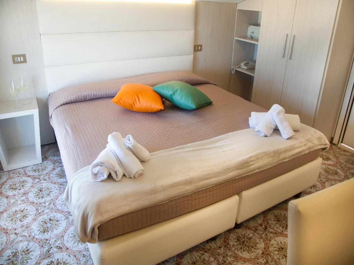 Riviera Mare Life 3*