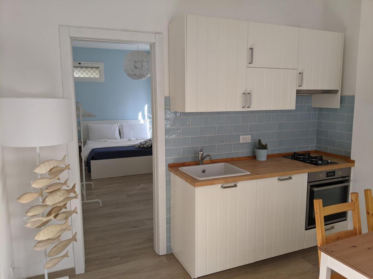 Una Casina Blu Sulla Spiaggia Viserba *