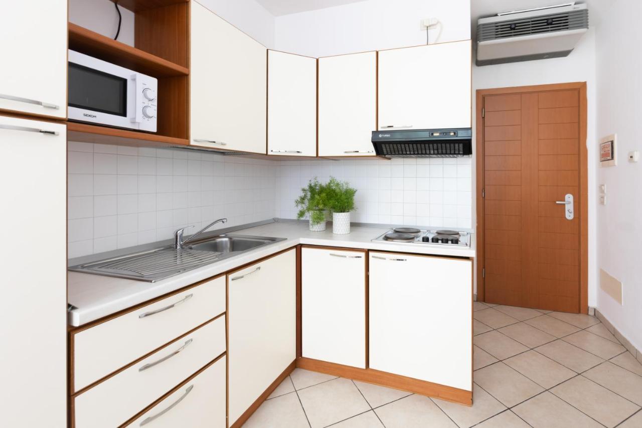 Mimosa Aparthotel 3*