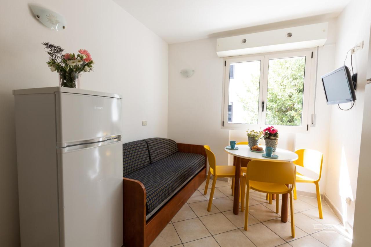 Mimosa Aparthotel