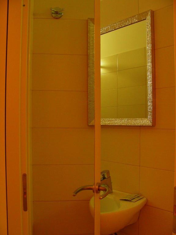 Miriam Hotel 3*