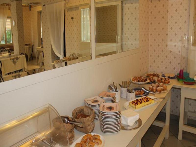 Hotel Mon Reve 3* Rimini