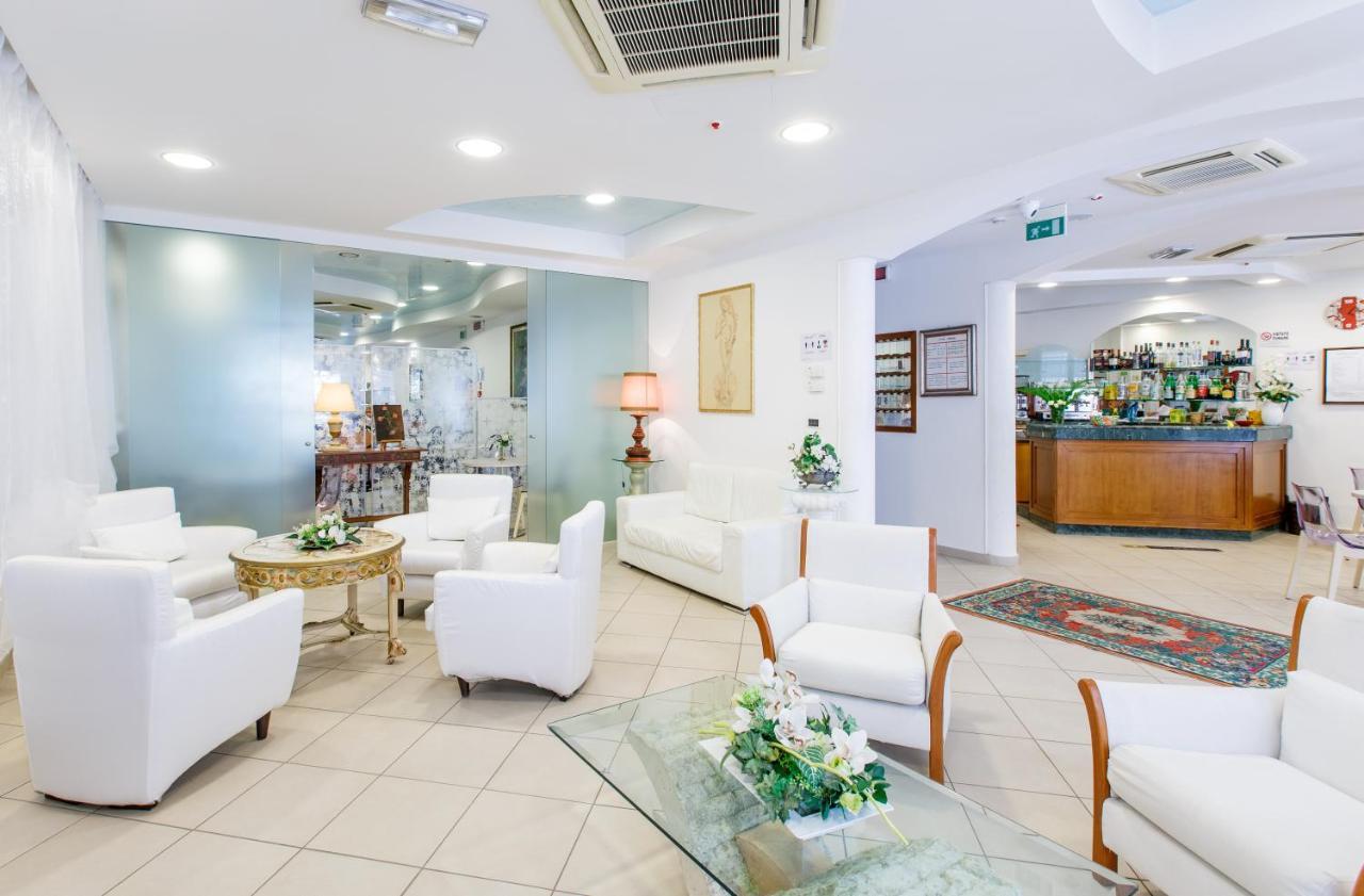 Noidue Hotel 2*