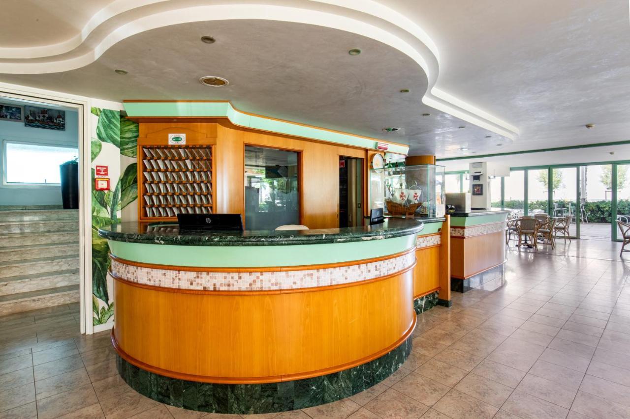 Hotel Palos 3*