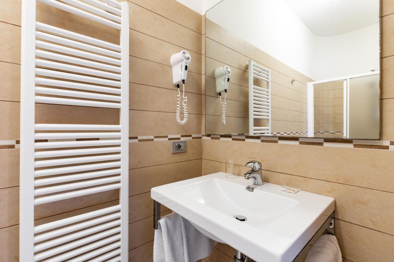Hotel Palos