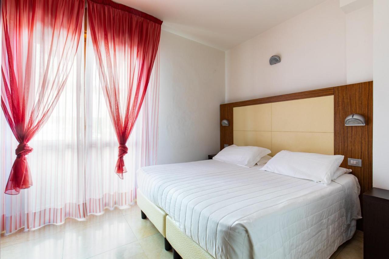 Hotel Palos