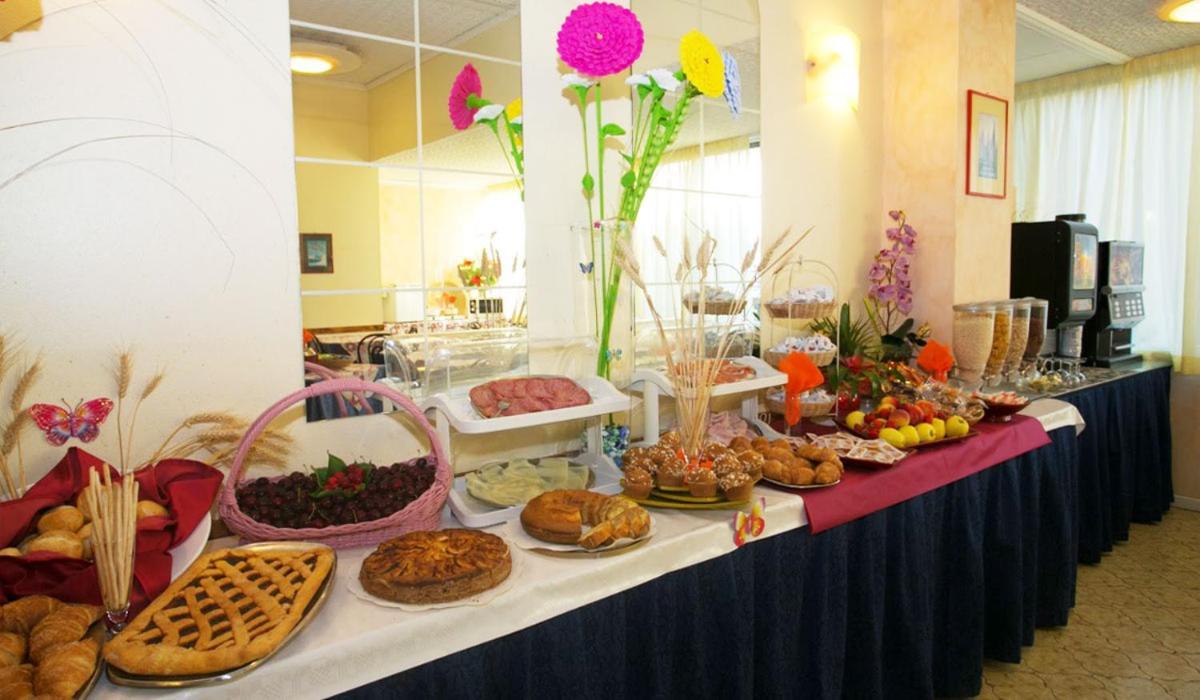 Crystal Hotel Rimini