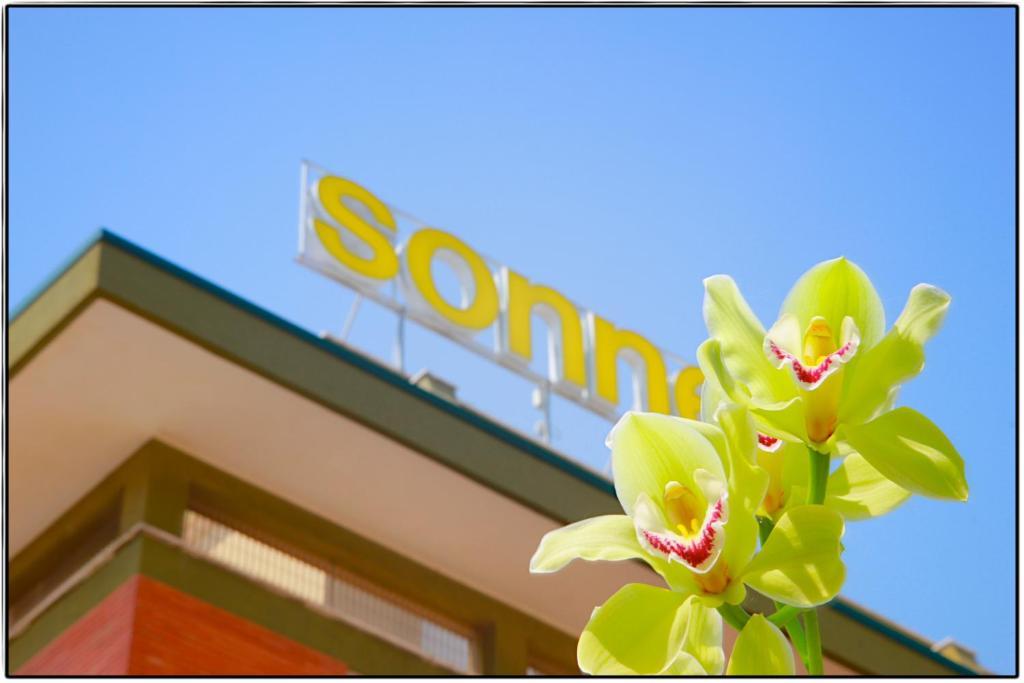 Sonne Hotel