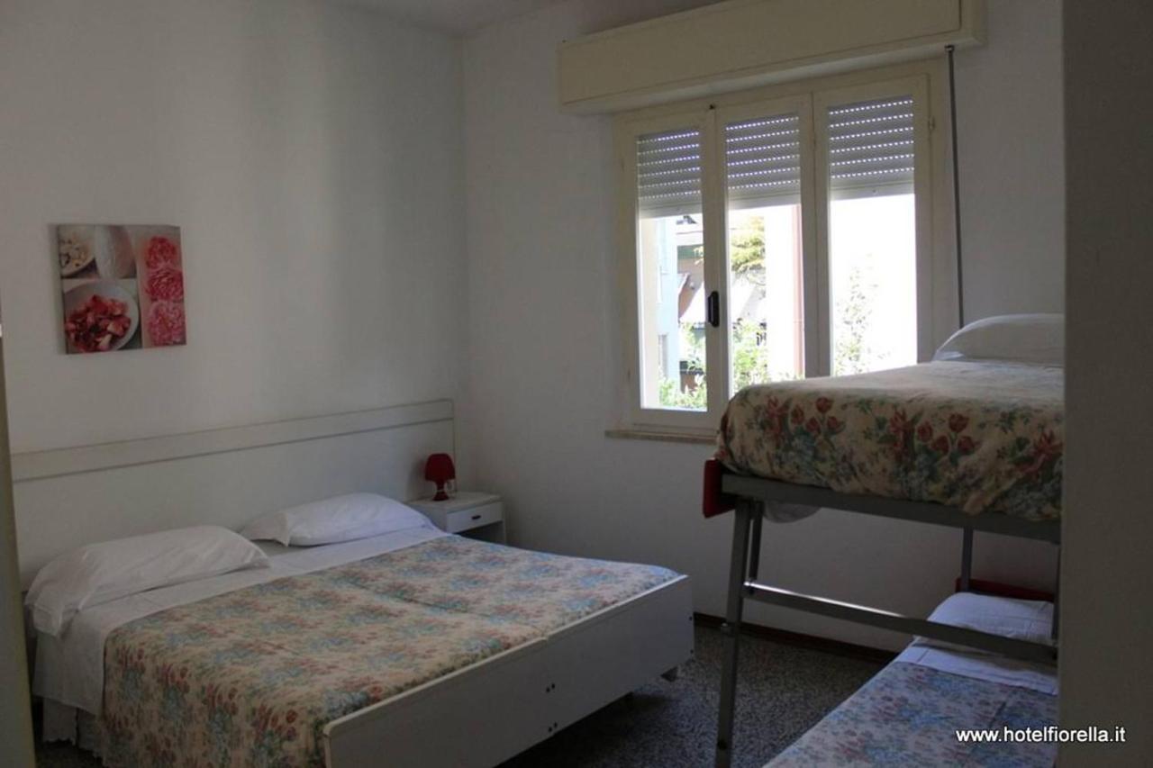 Fiorella Hotel *