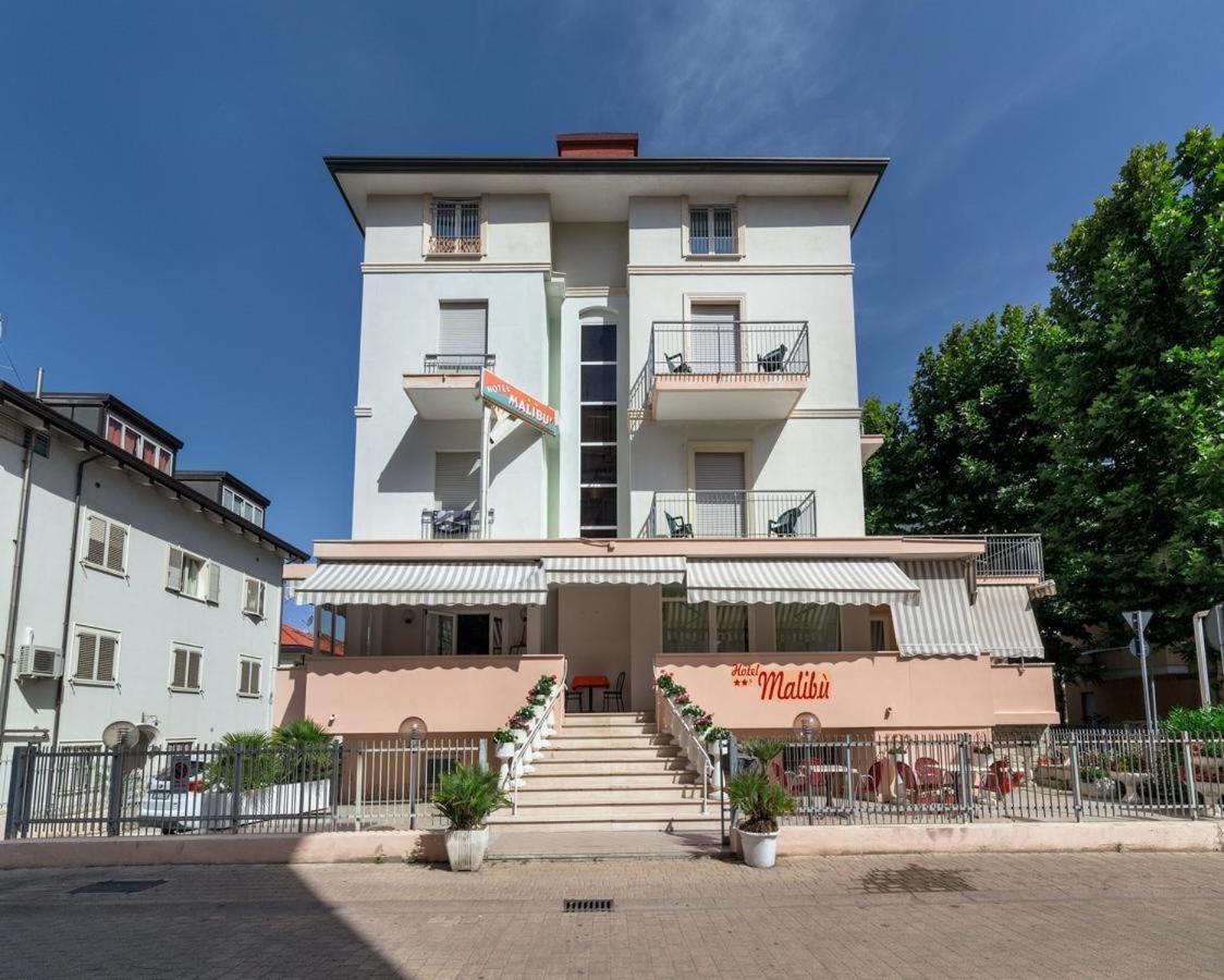 Malibu Mare 2* Rimini