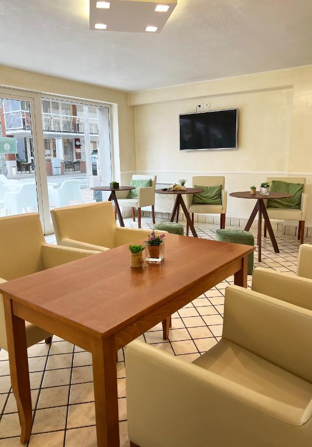Hotel Little 3*