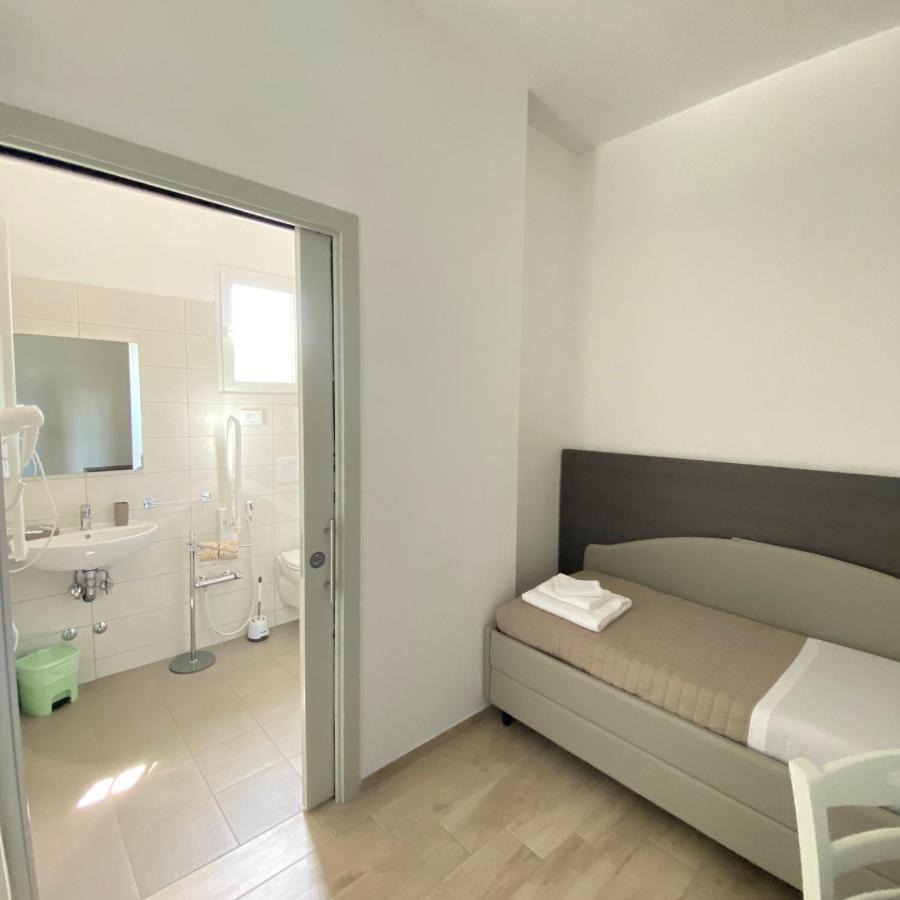 Hotel Bed And Book Rimini