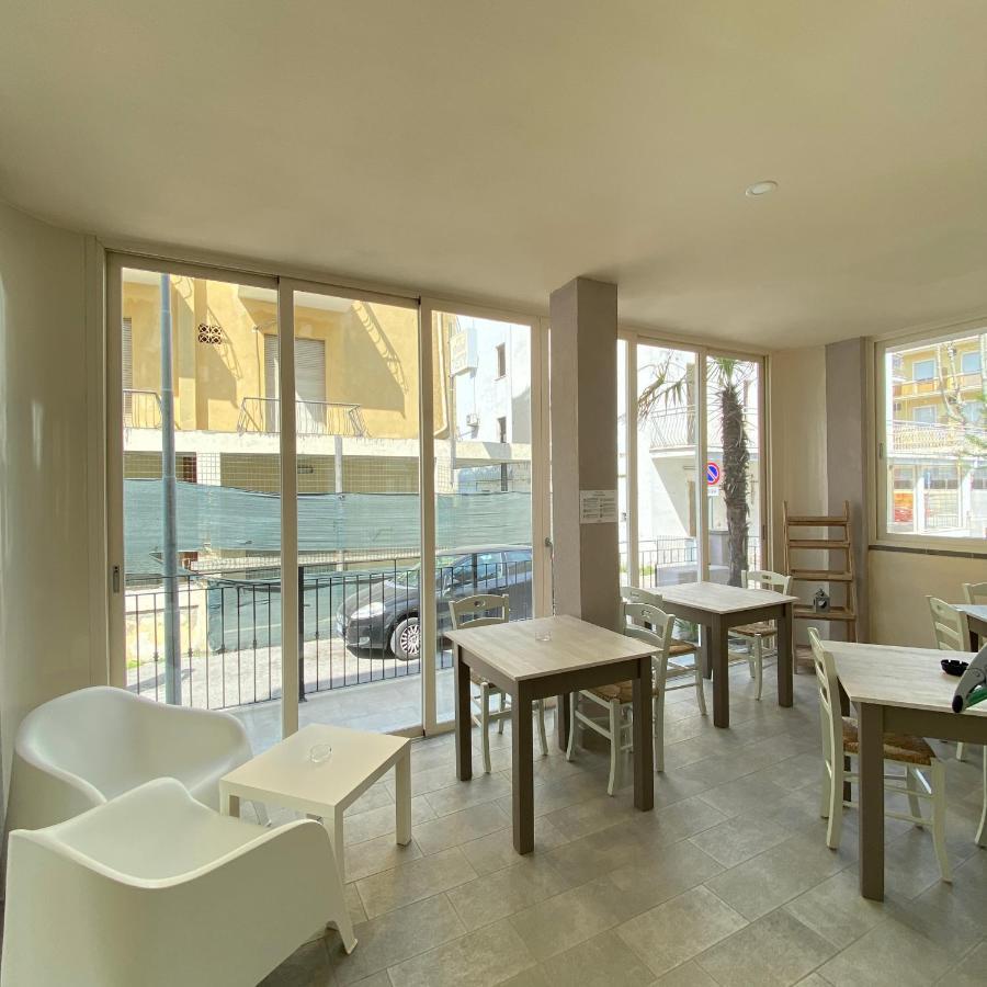 Bed And Book Hotel Rimini