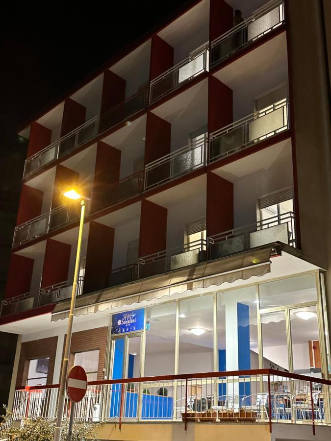 Serafini 2* Rimini