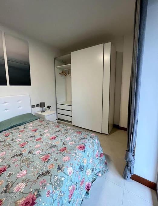 Dolce Marina Centro, Vista Mare Apartment