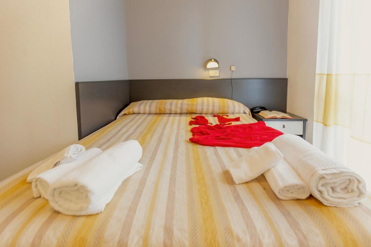 Hotel Airone