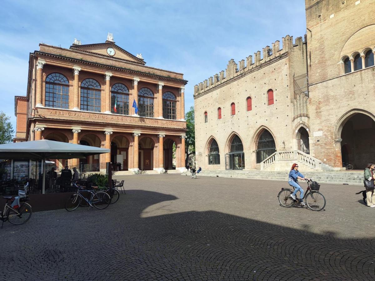 In Piazza Cavour Centro Storico Rimini