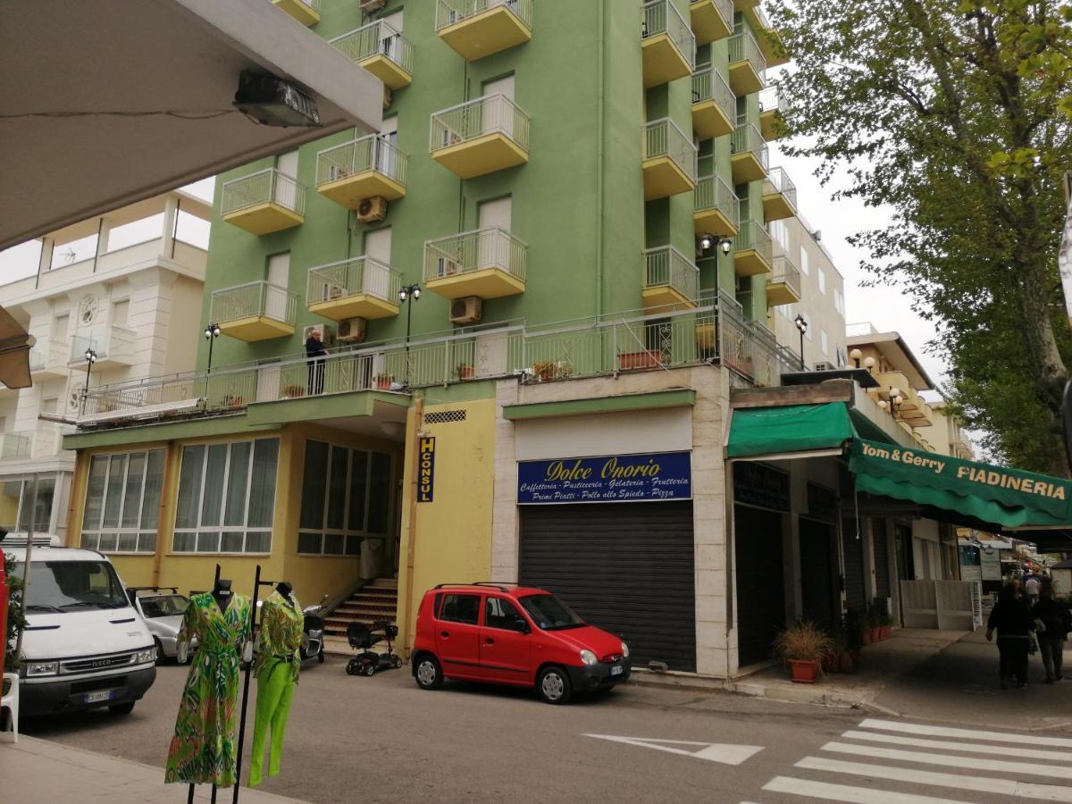 Hotel Consul 3*