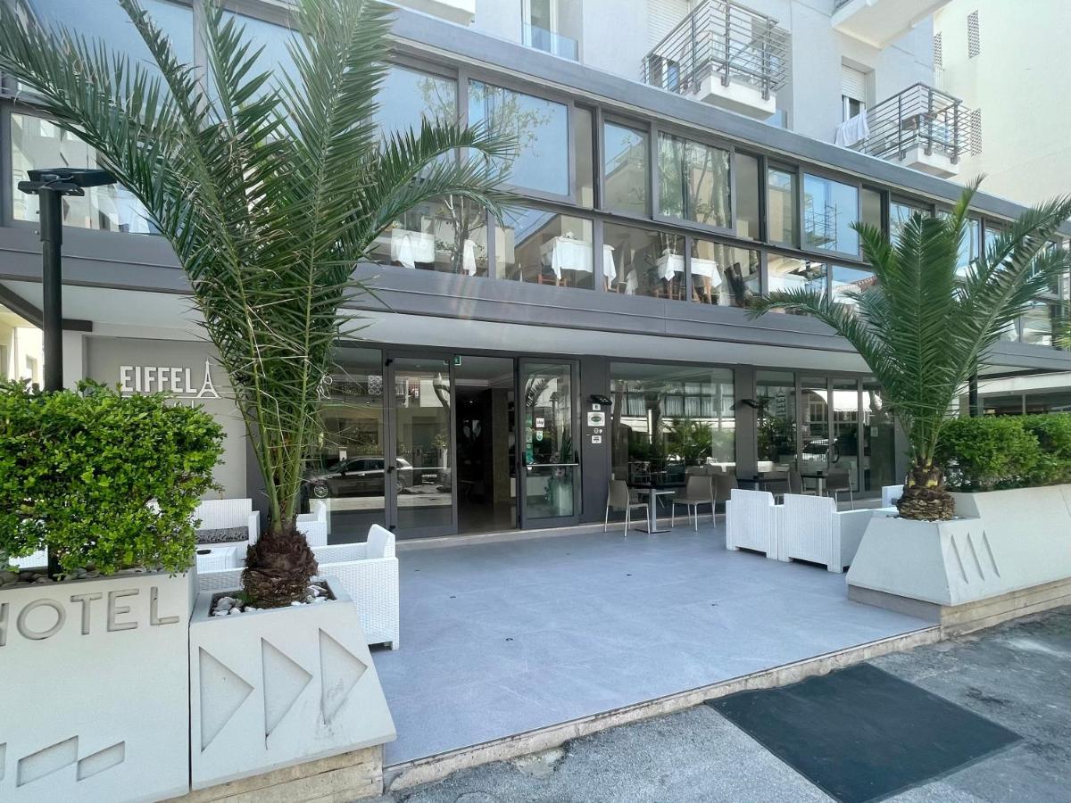 Eiffel Hotel