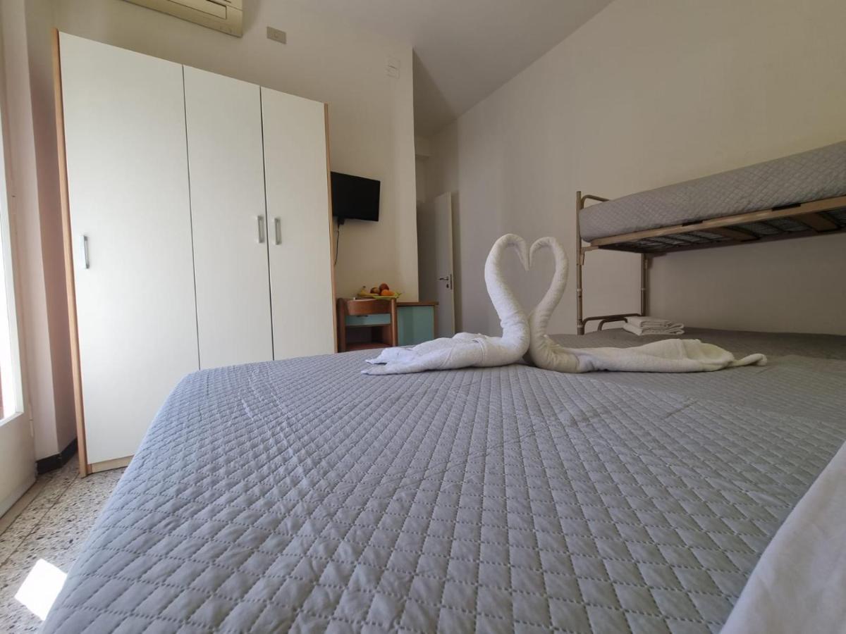 Hotel Luna Rossa Basic 3*