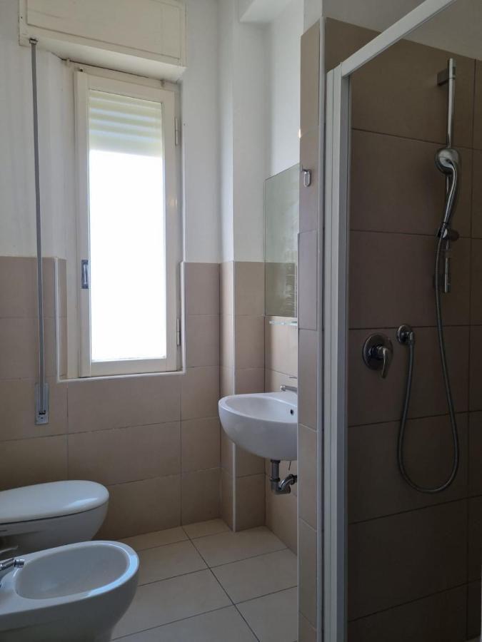 Luna Rossa Basic Hotel