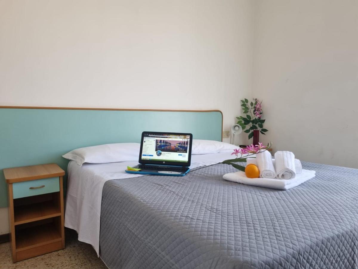 Hotel Luna Rossa Basic Rimini