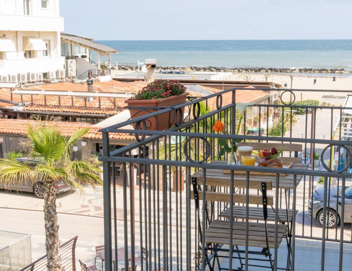 Greta Hotel 2*