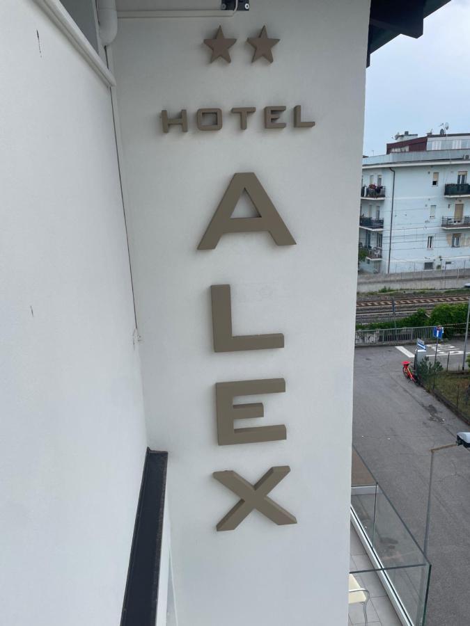 Alex 2* Rimini
