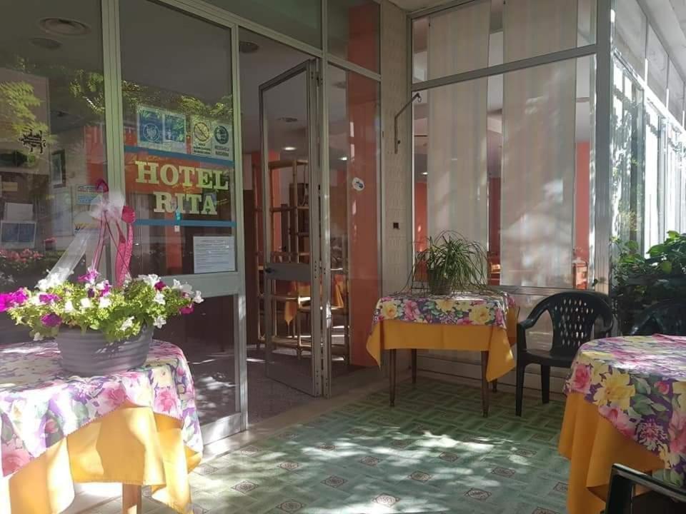 Hotel Rita *