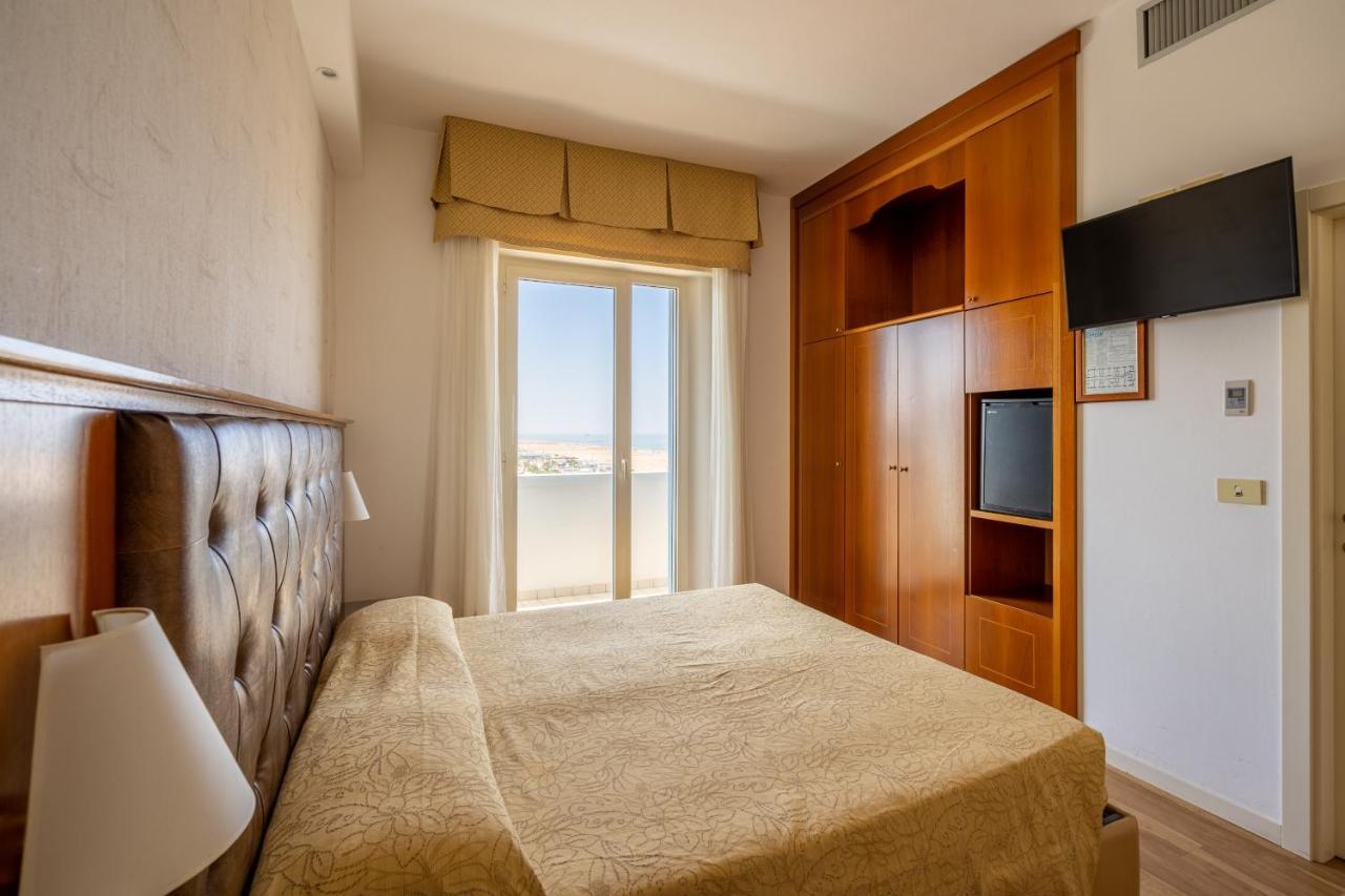 Hotel Astor 3*