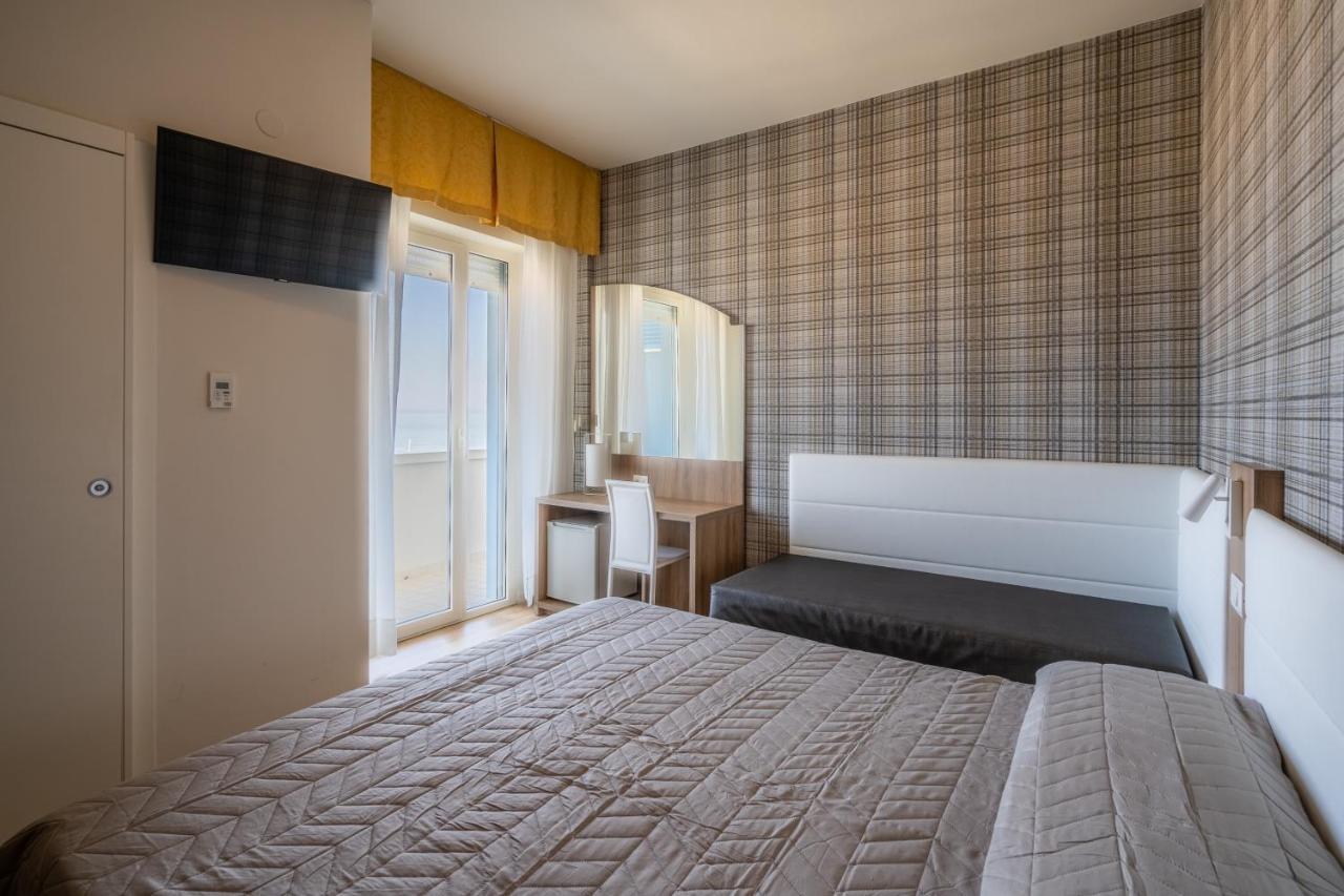 Hotel Astor