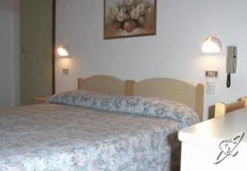 Hotel Nives 3*
