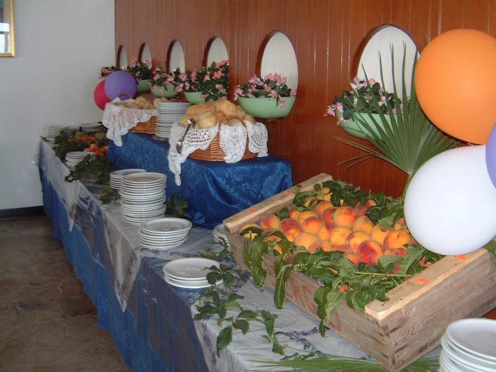 Hotel Artide 3*