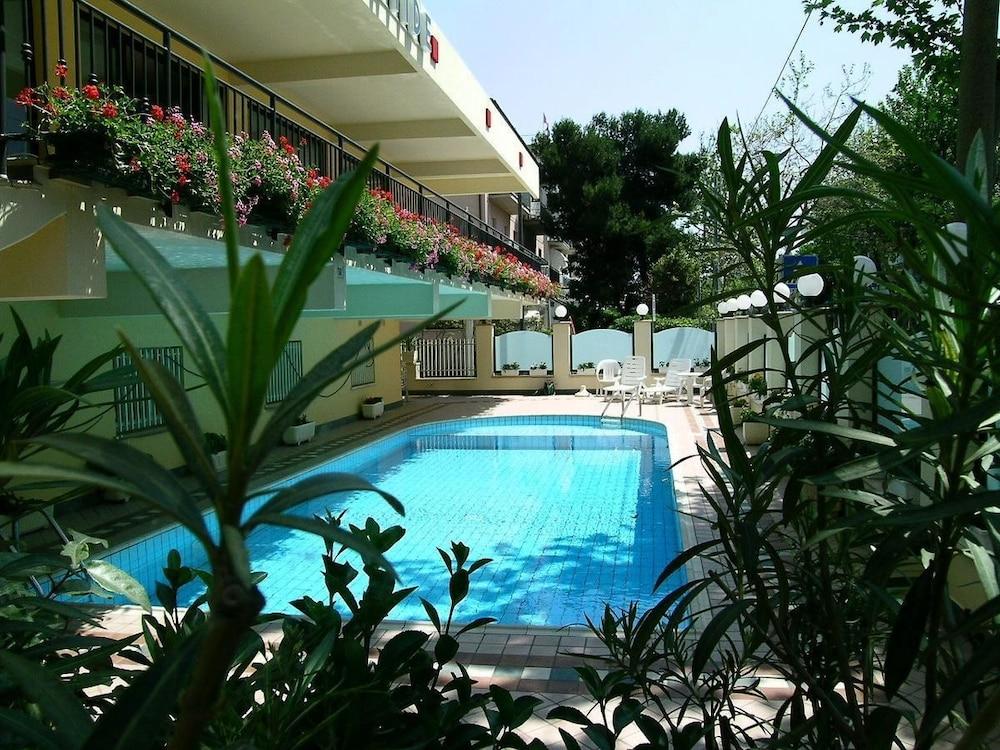 Artide Hotel Rimini