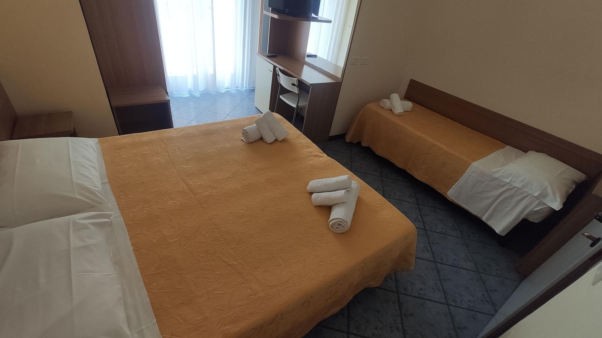 Hotel Corona Hotel