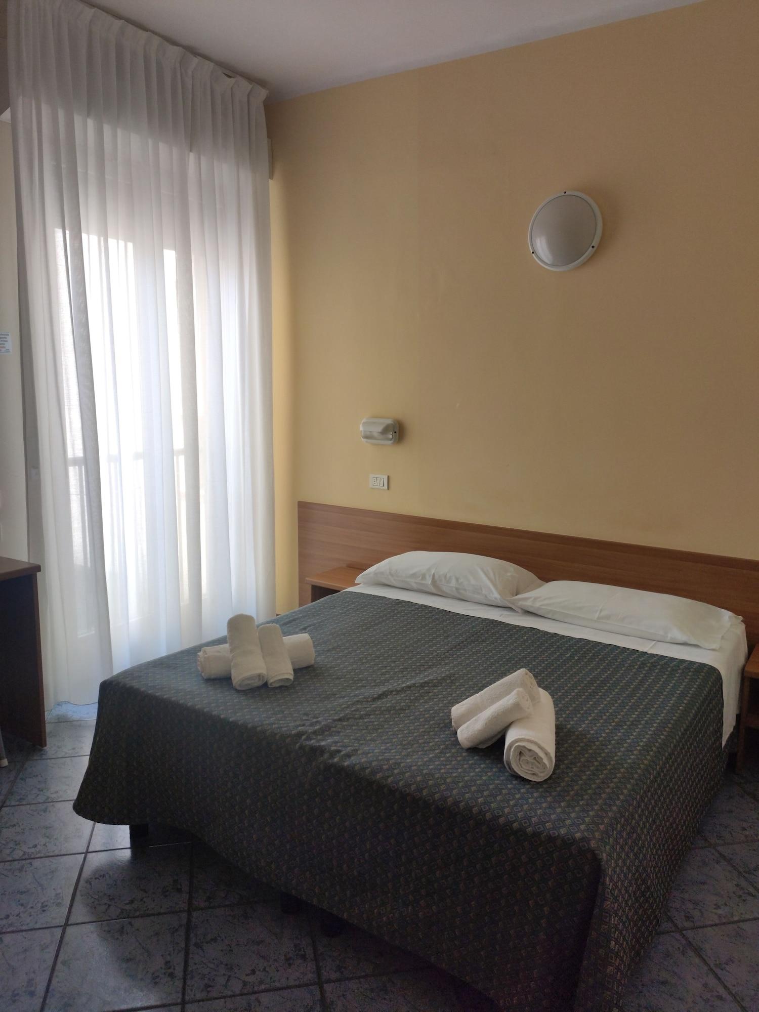 Hotel Corona