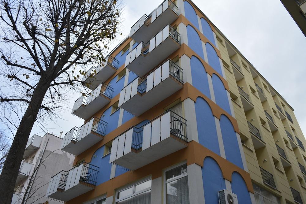 Hotel Hotel Corona 3*