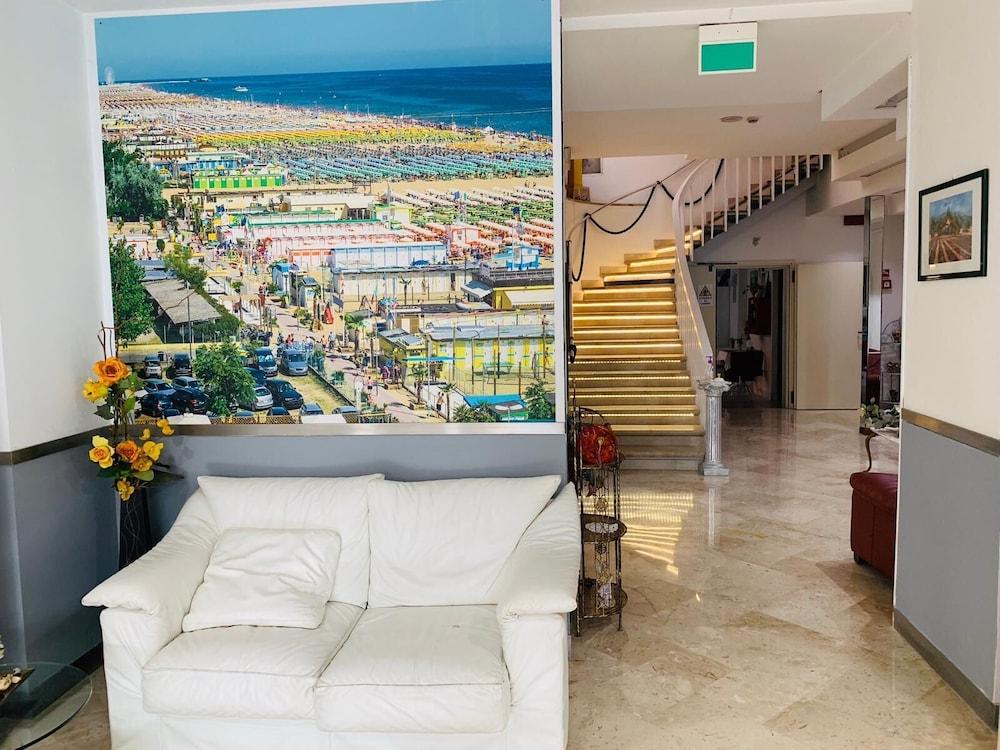 Hotel Marittima 3*
