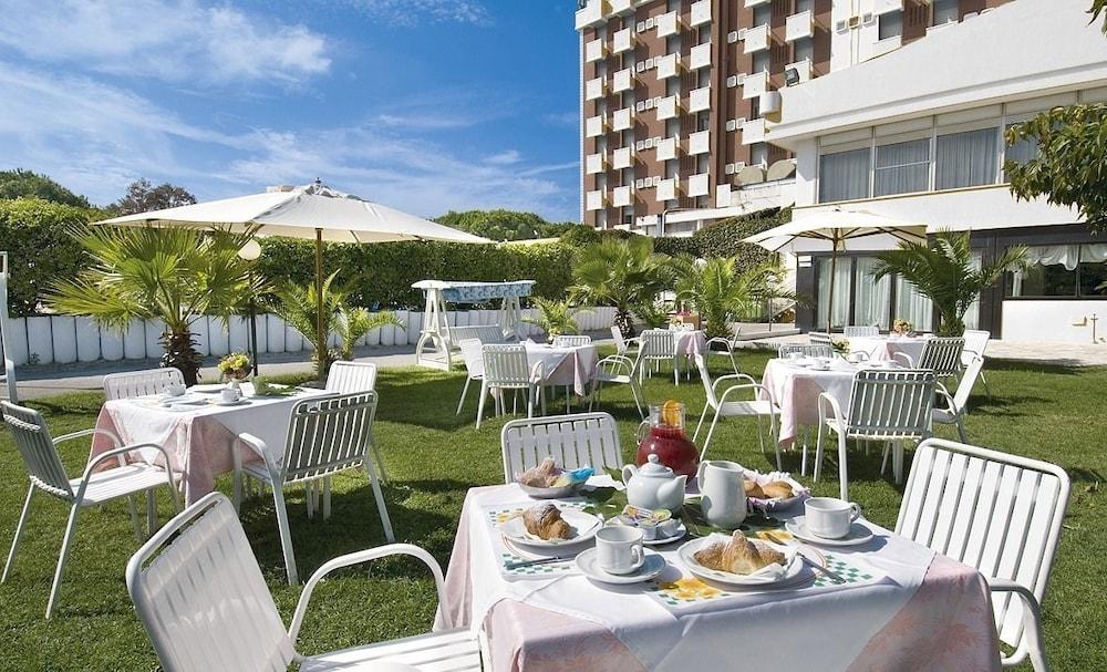 Hotel Color Punta Nord Village -